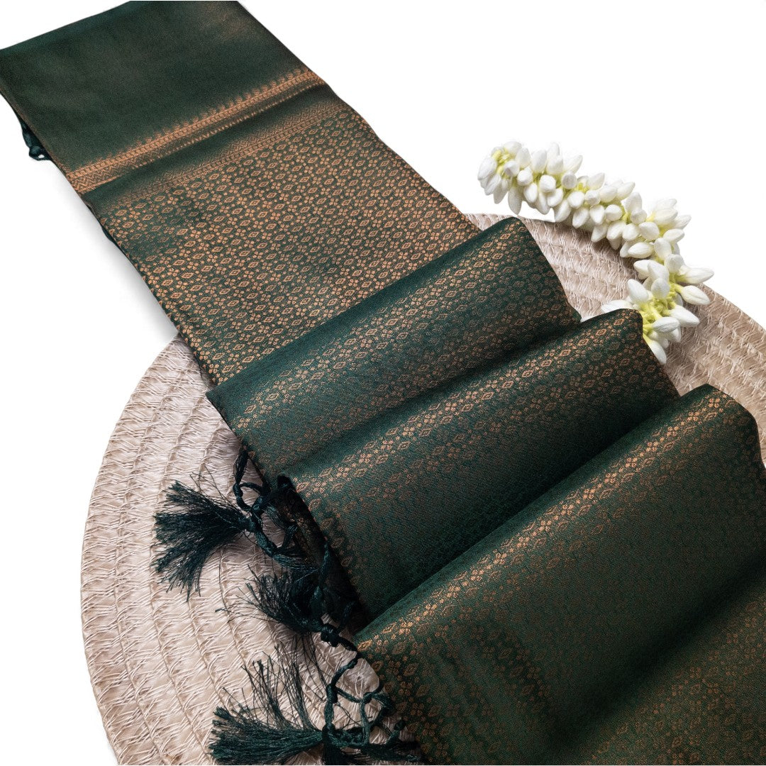 Soft Silk Saree – Hochwertige Handloom-Seide | Premium Weiche Seide Sari | dunkel grün