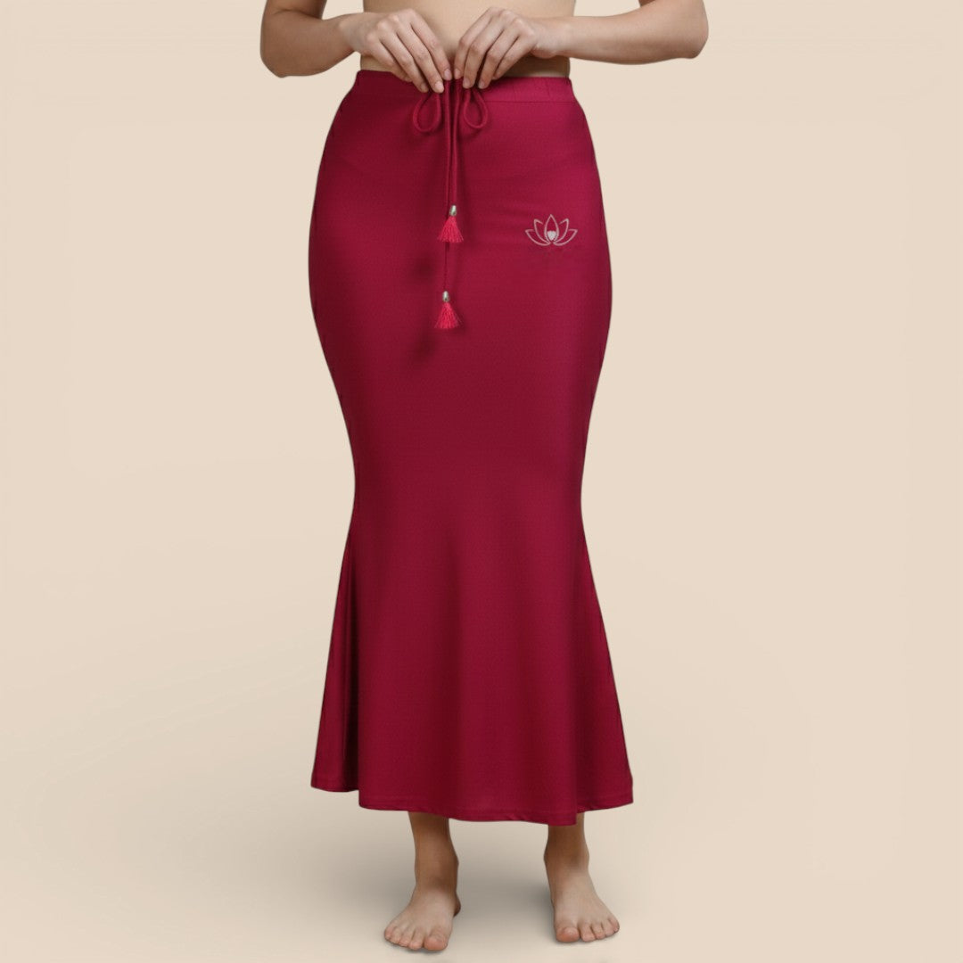 Alles-in-einem Saree Set |wein Rot – Soft Silk Saree + Blouse + Shapewear