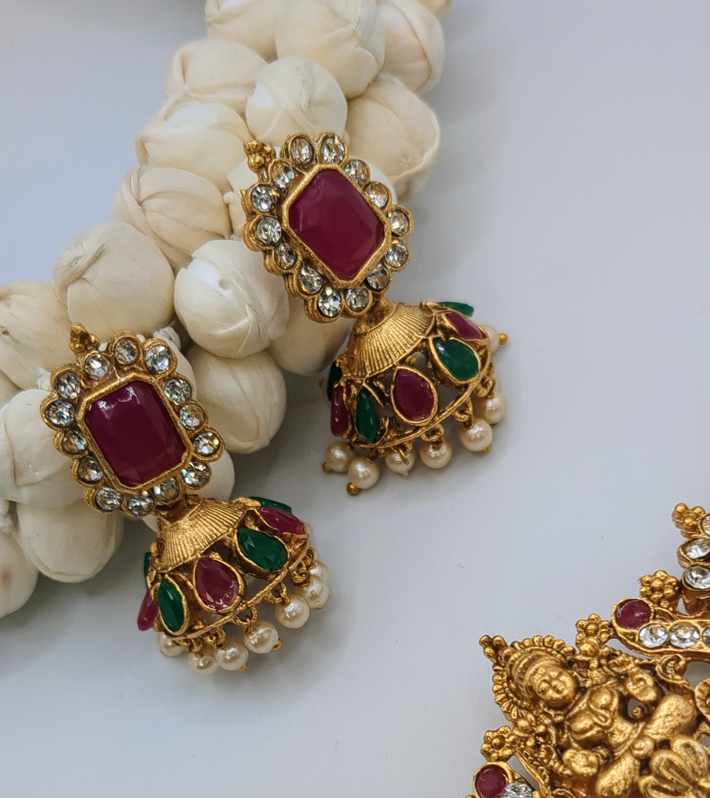 Temple Choker Necklace with Earrings - Magenta