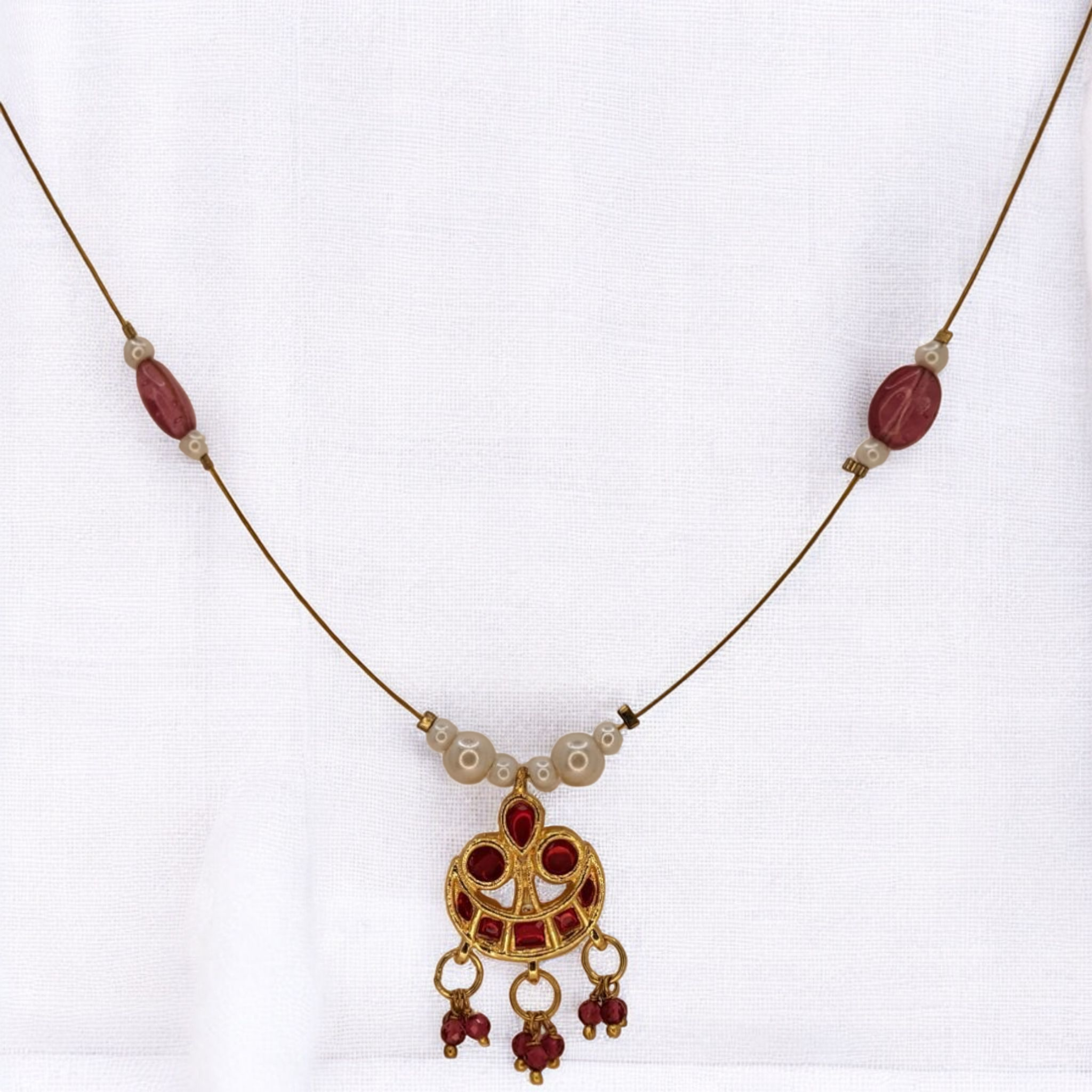 Trendy invisible Halskette - gold | rosa