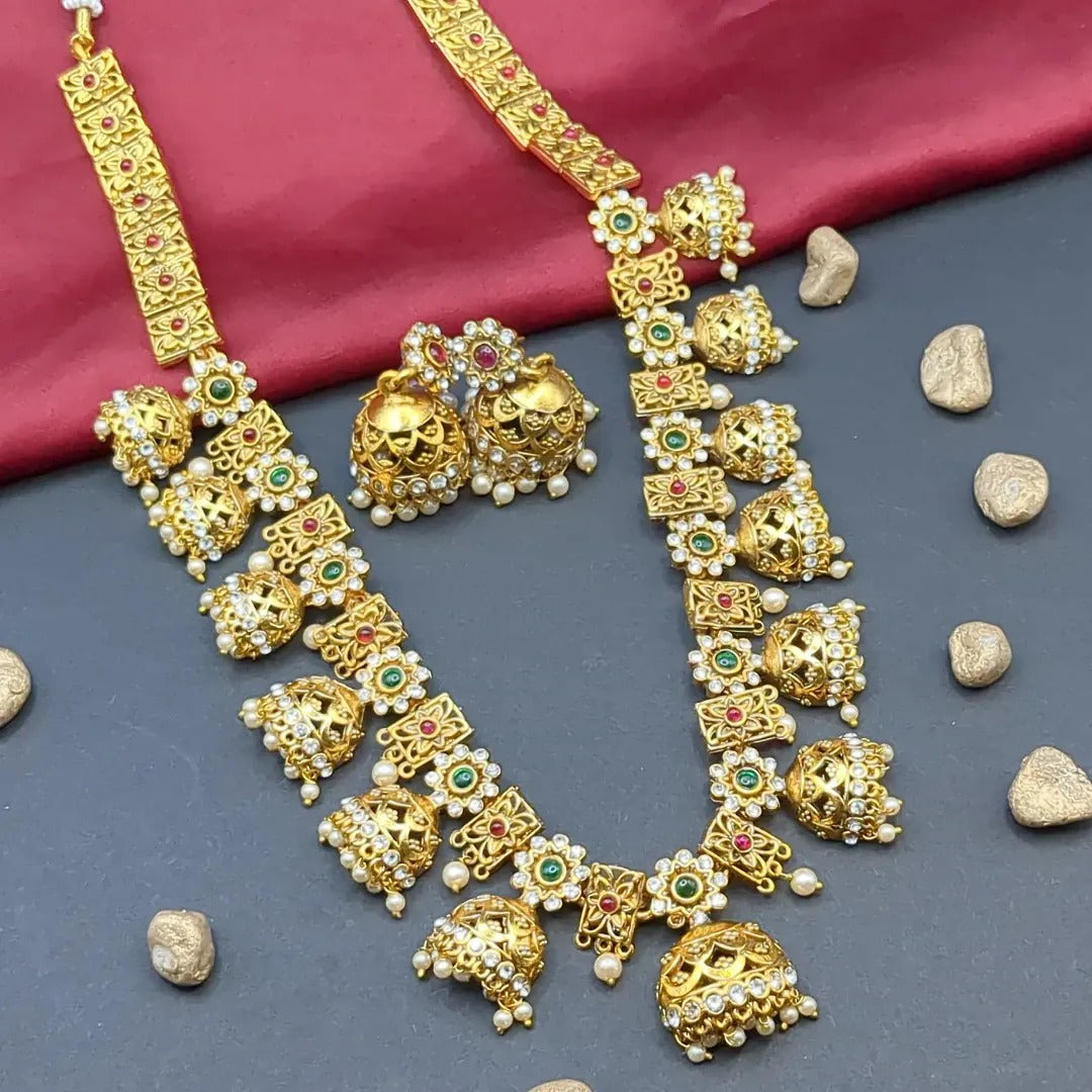 Tempel Jumkha Halskette lang mit Ohrringe Set - gold