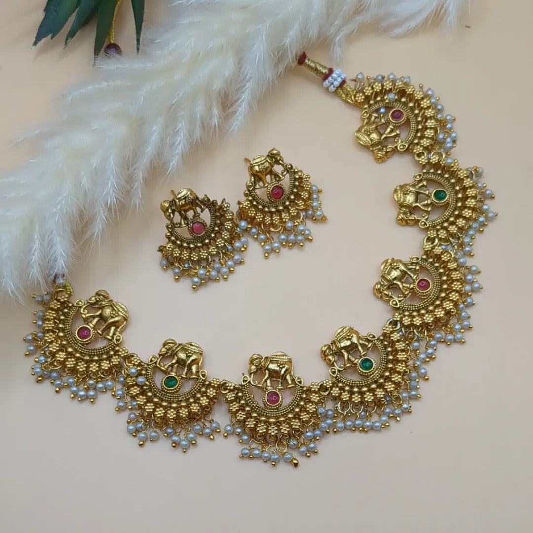Temple Necklace with Earrings - gold | green red