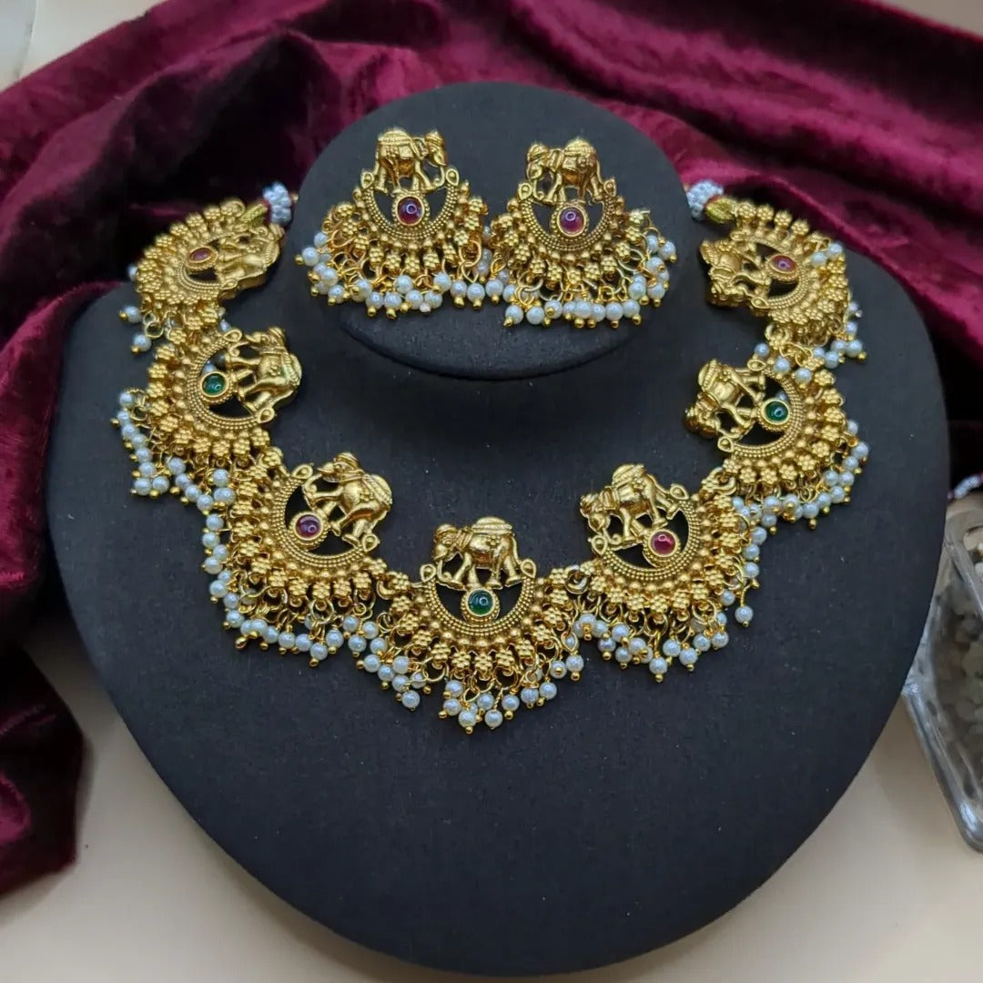 Temple Necklace with Earrings - gold | green red