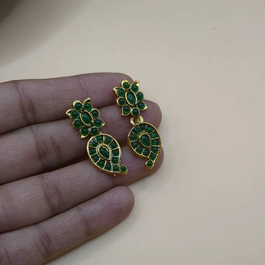 Temple necklace with earrings - gold | green (Kemp Stones)