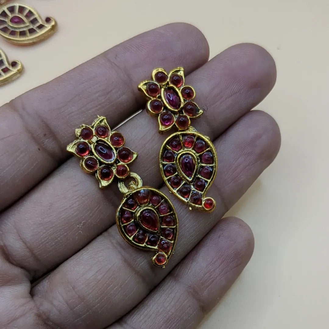 Temple necklace with earrings - gold | red (Kemp Stones)