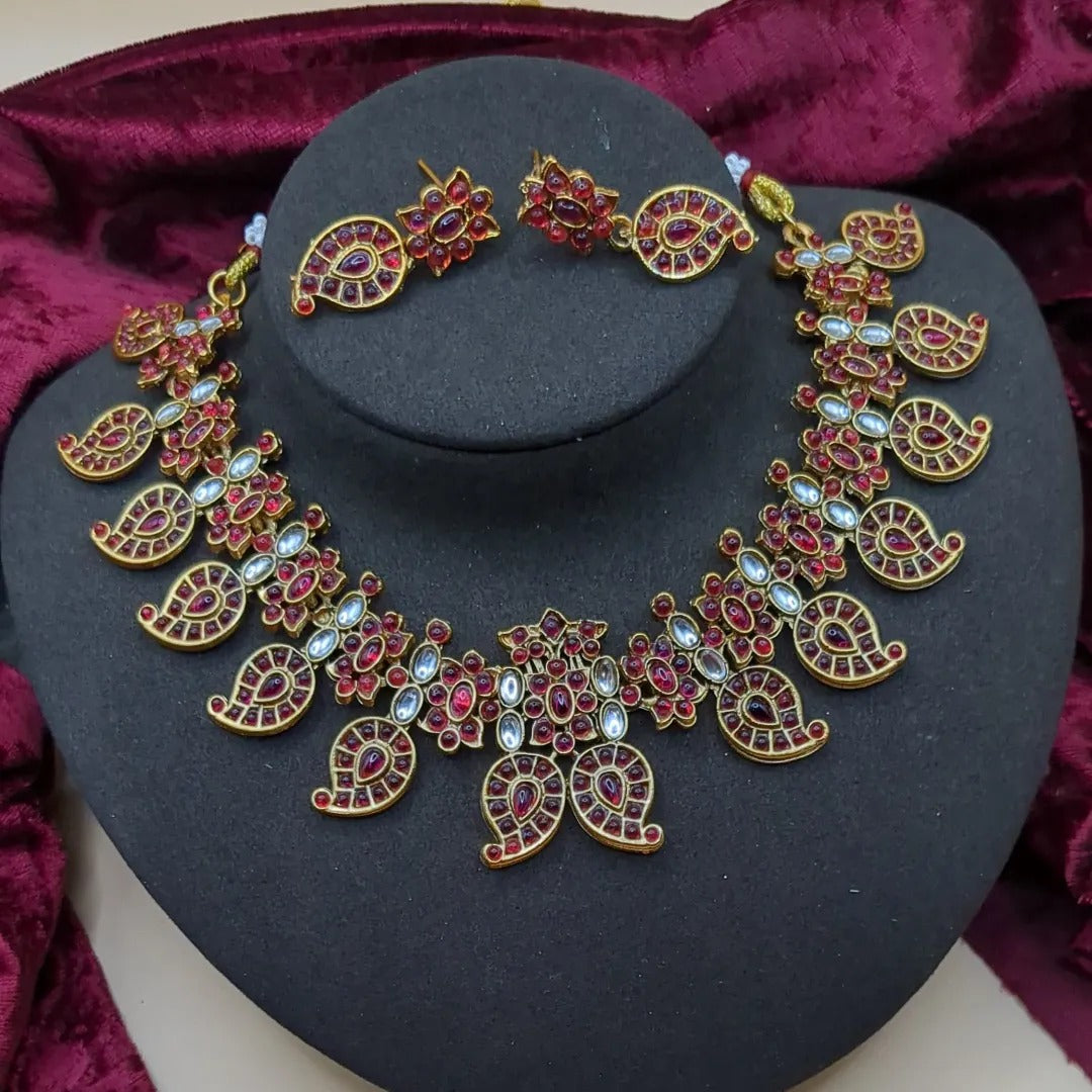 Tempel Halskette mit Ohrringe - gold | rot (Kemp Steine)