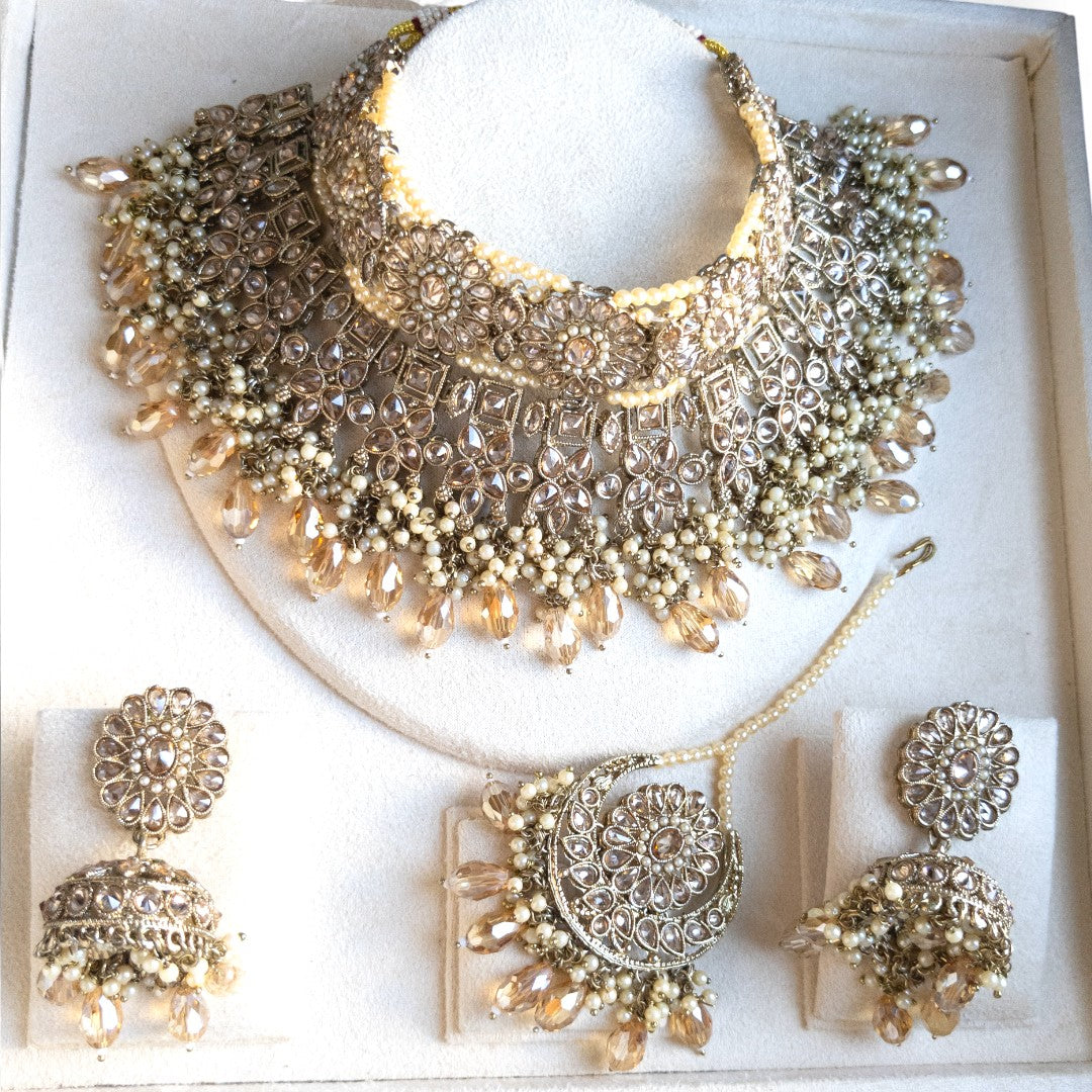 Polki Choker Halskette mit Ohrringe & Tikka - gold | Braut