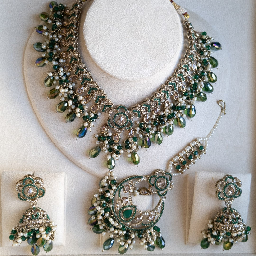 Polki Halskette mit Ohrringe & Tikka - gold | grün