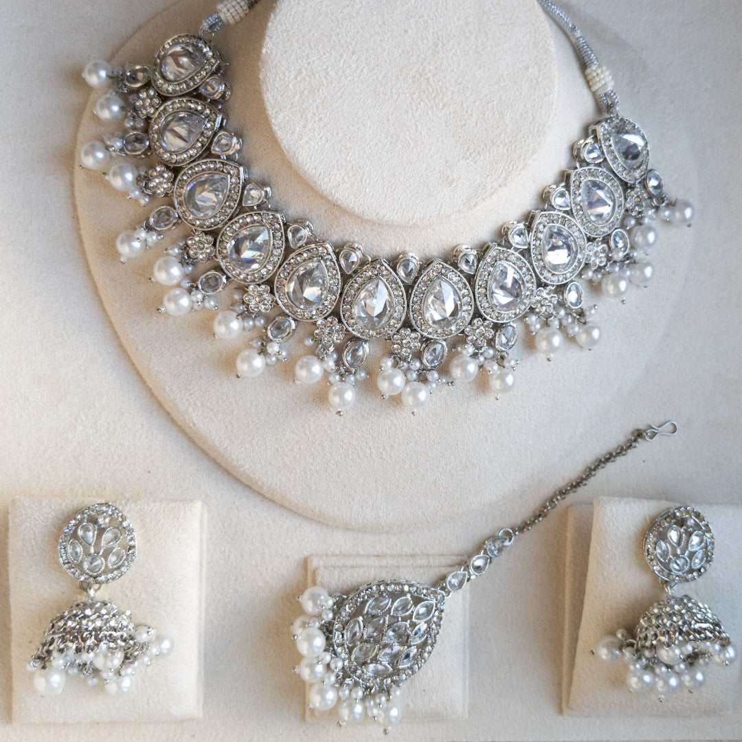 Polki Halskette mit Ohrringe & Tikka - silber