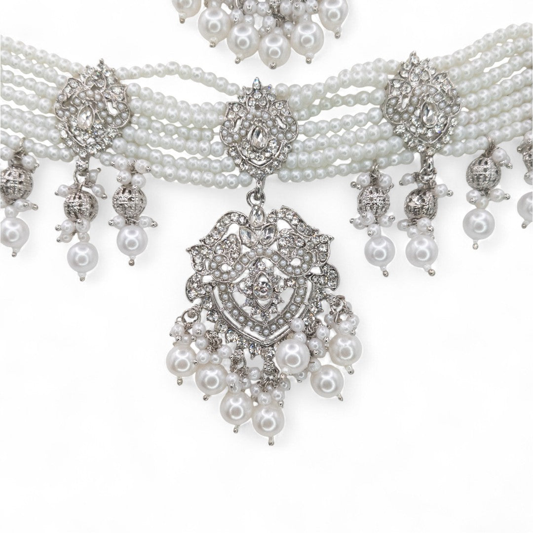 Necklace with Earrings & Tikka - gold