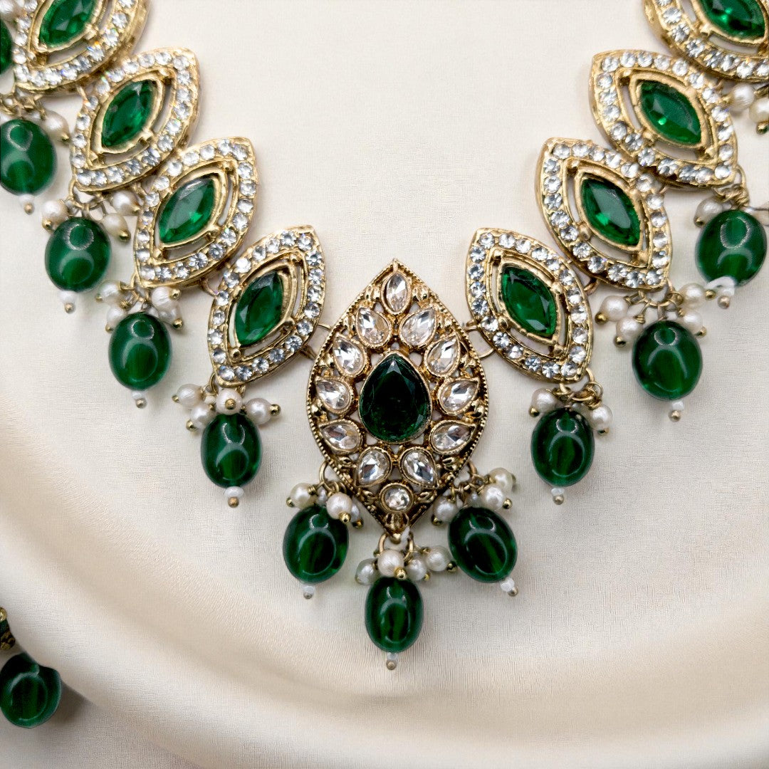 Polki Halskette mit Ohrringe & Tikka - gold | grün