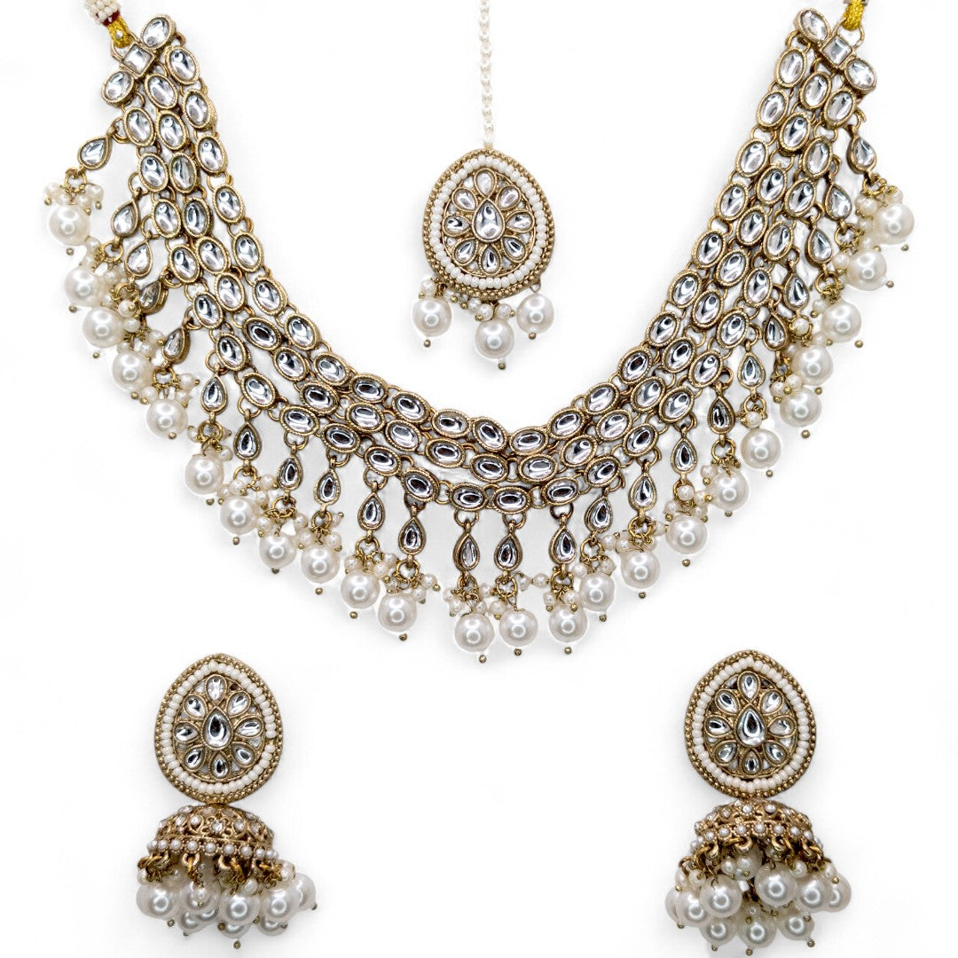Kundan Choker Halskette mit Ohrringe & Tikka - gold | weiß