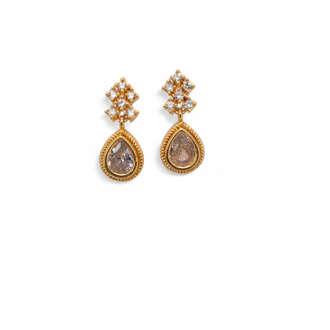 Trendy - Halskette mit Ohrringe - gold | weiß
