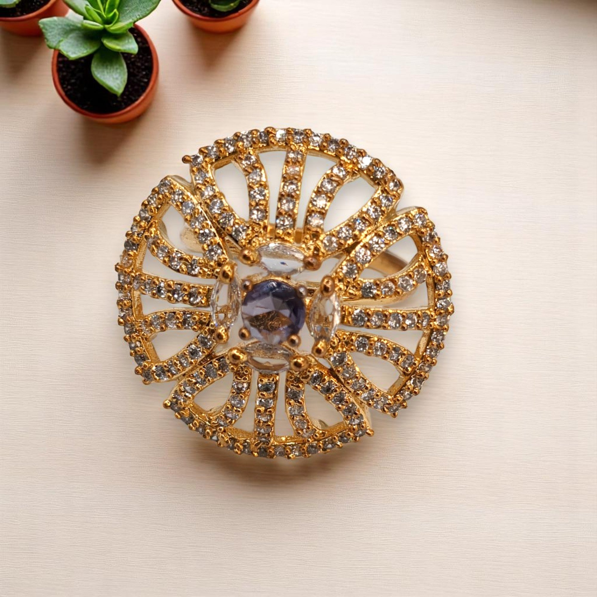 Vergoldeter Ring mit amerikanischen Diamantimitaten - Goldene Ringe