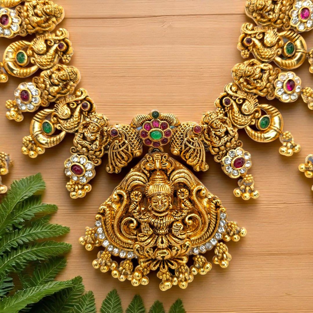 Tempel Halskette mit Ohrringe - gold