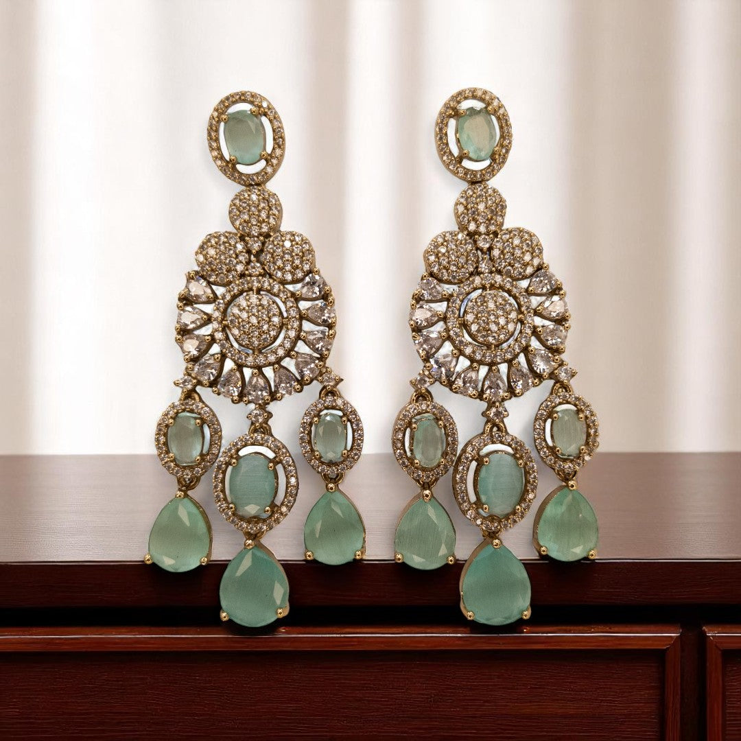 Temple Necklace with Earrings - gold | green