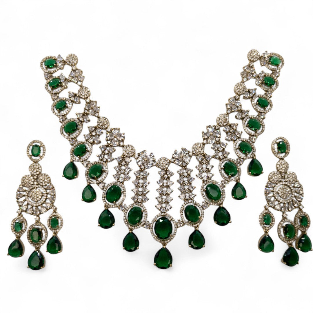 Temple Necklace with Earrings - gold | green