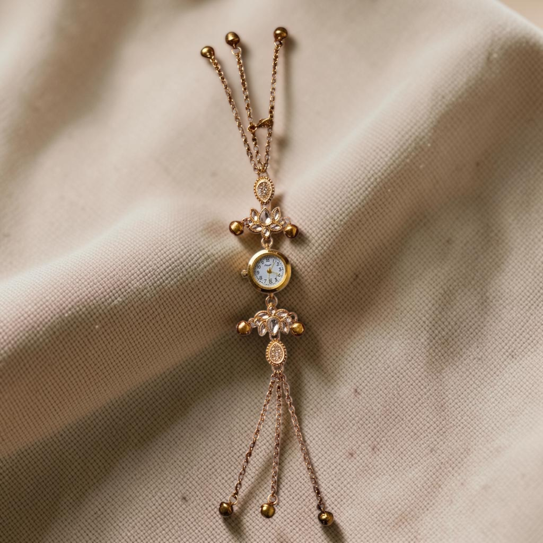 Kundan-Armbanduhr für Damen – Elegante indische Schmuckuhr im Ethno-Design