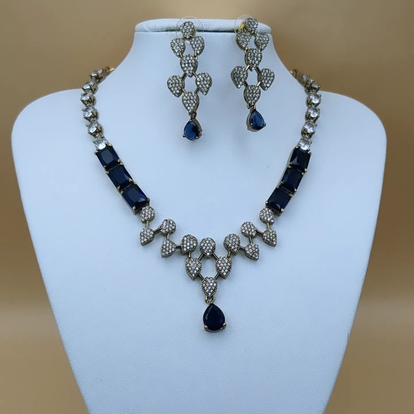 Trendy Halskette mit Ohrringe - blau - Silber