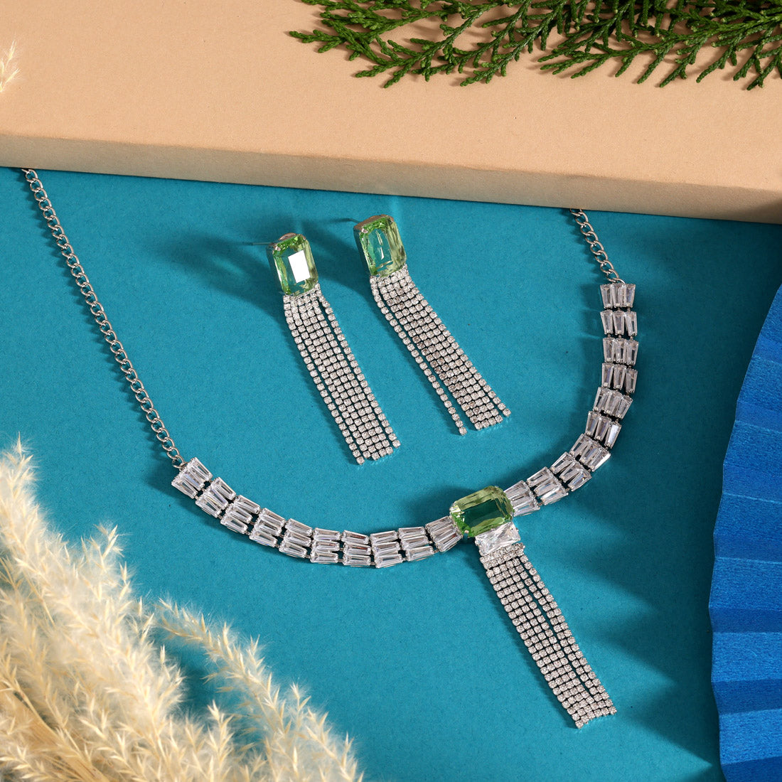 Trendy Halskette mit Ohrringe - silber| grün