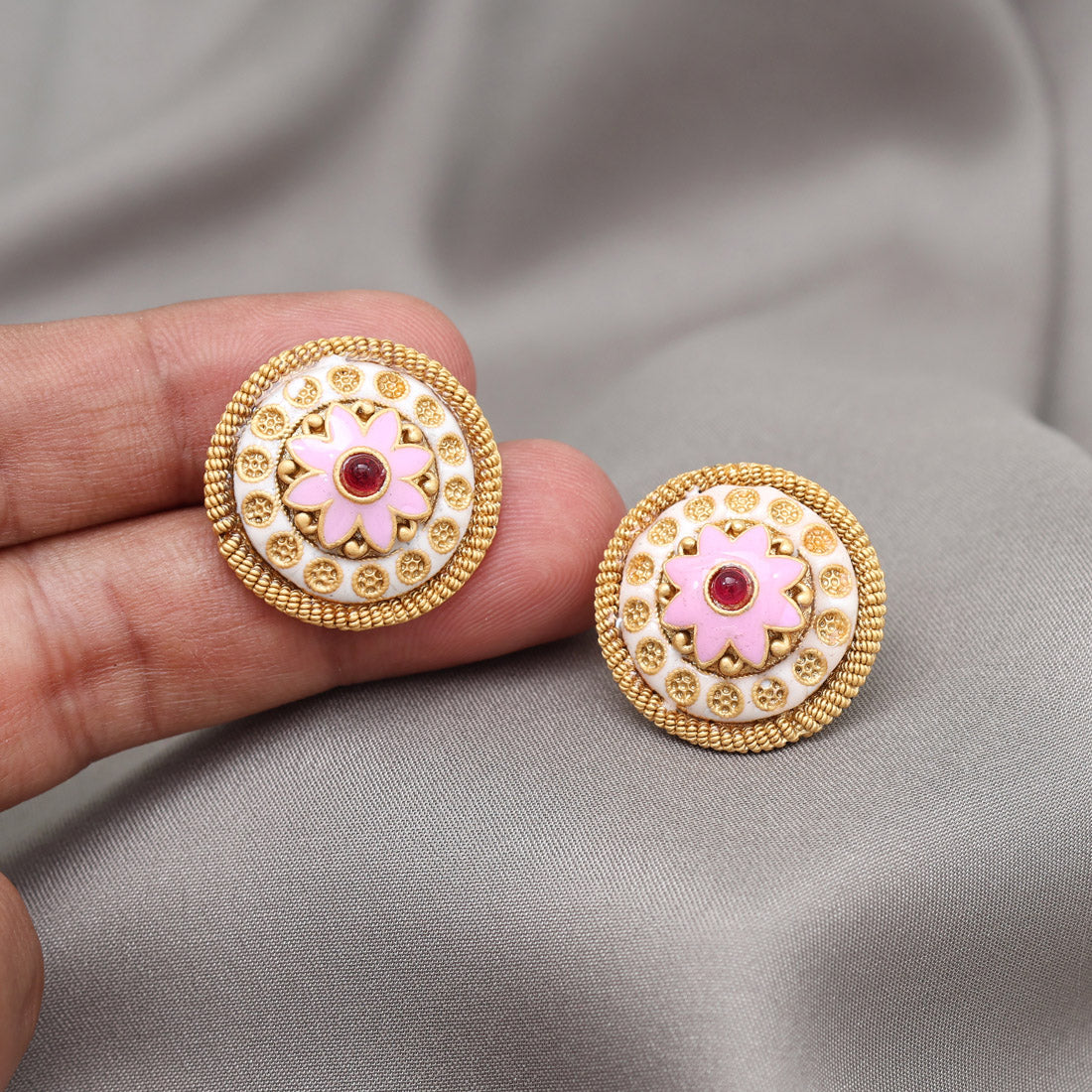 Stud Ohrringe - Gold | Rosa