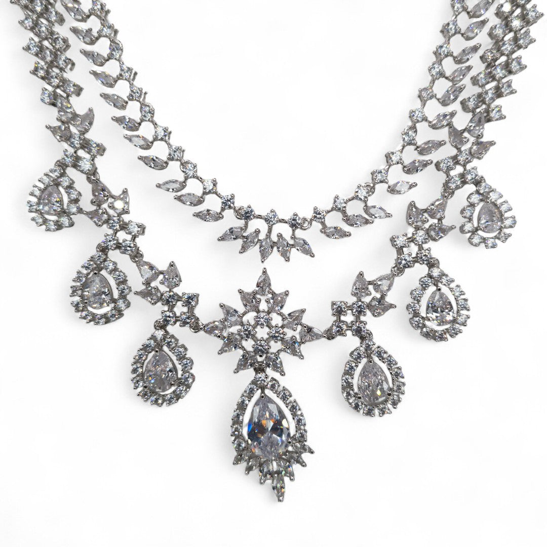 Victorian Layered Halskette mit passenden Ohrringen - silber
