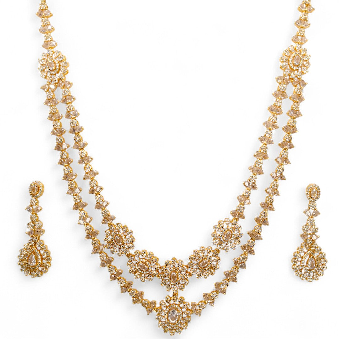Victorian Layered Halskette mit passenden Ohrringen - gold | weiß