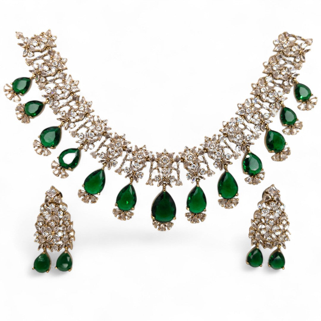 Temple Necklace with Earrings - gold | green