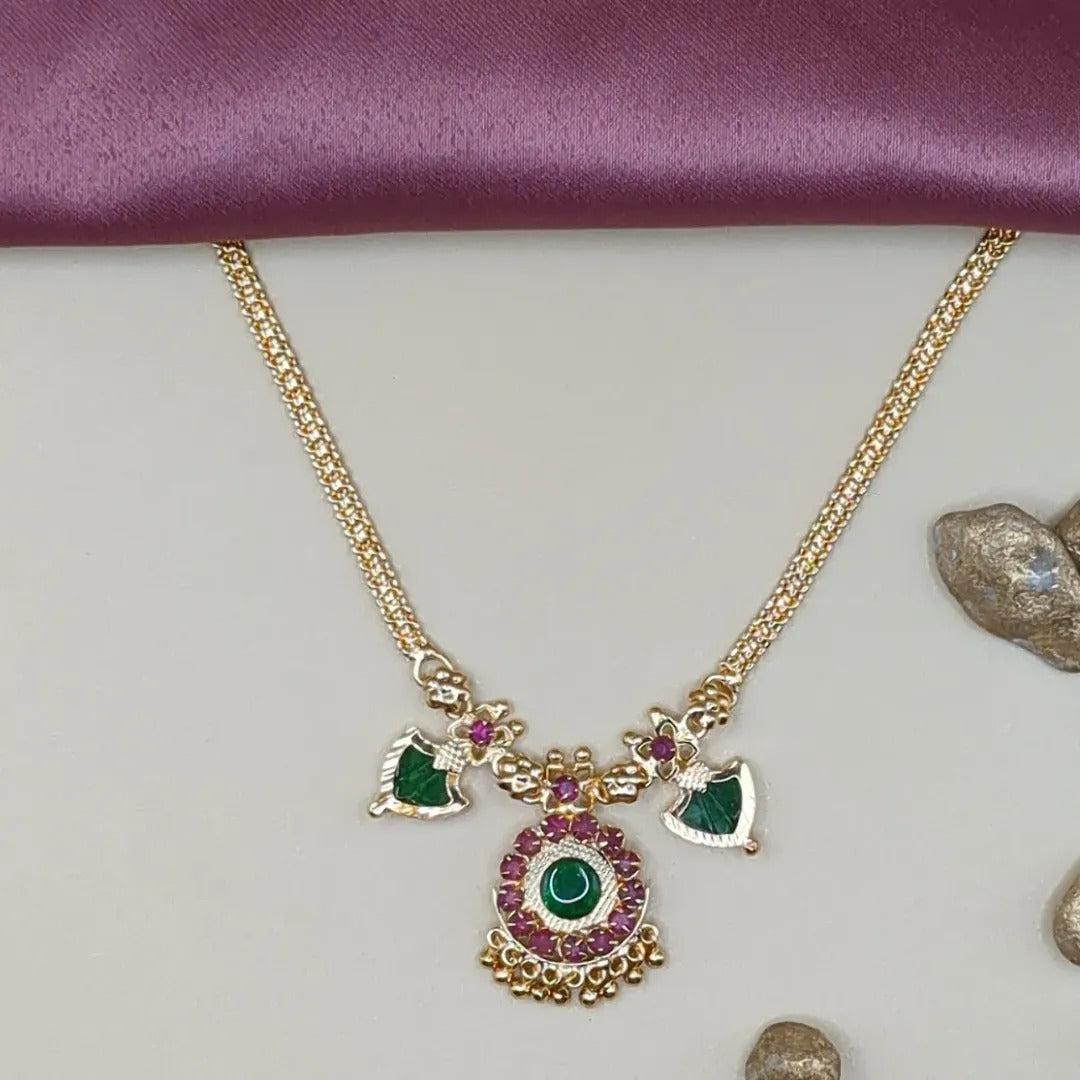 Trendy Kerala Palakka Necklace - gold | green