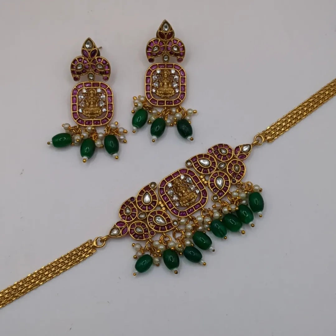 Trendy Choker Necklace with Earrings - gold | green