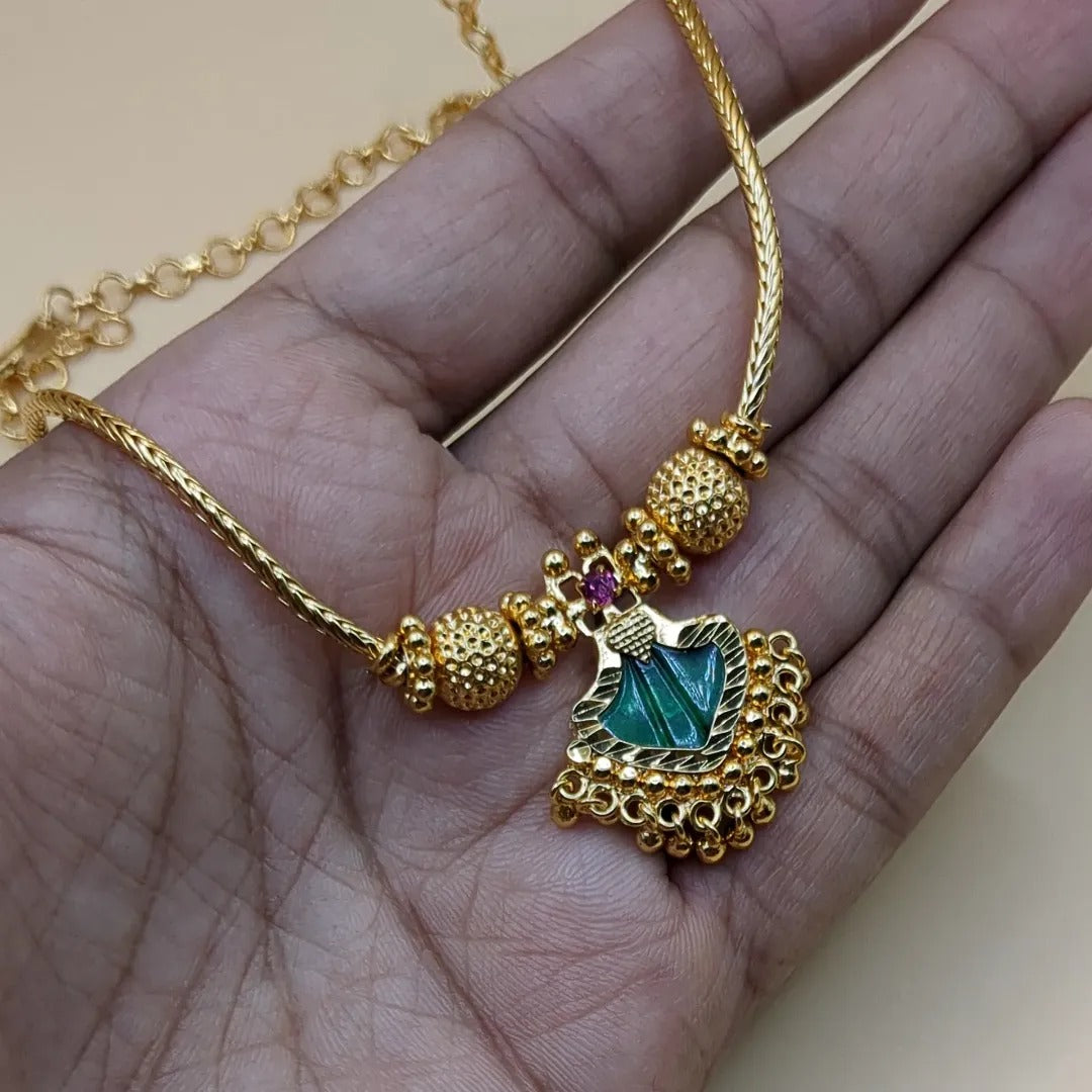 Trendy Kerala Palakka Necklace with Earrings - gold | green