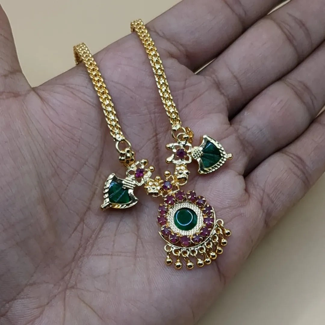 Trendy Kerala Palakka Necklace - gold | green