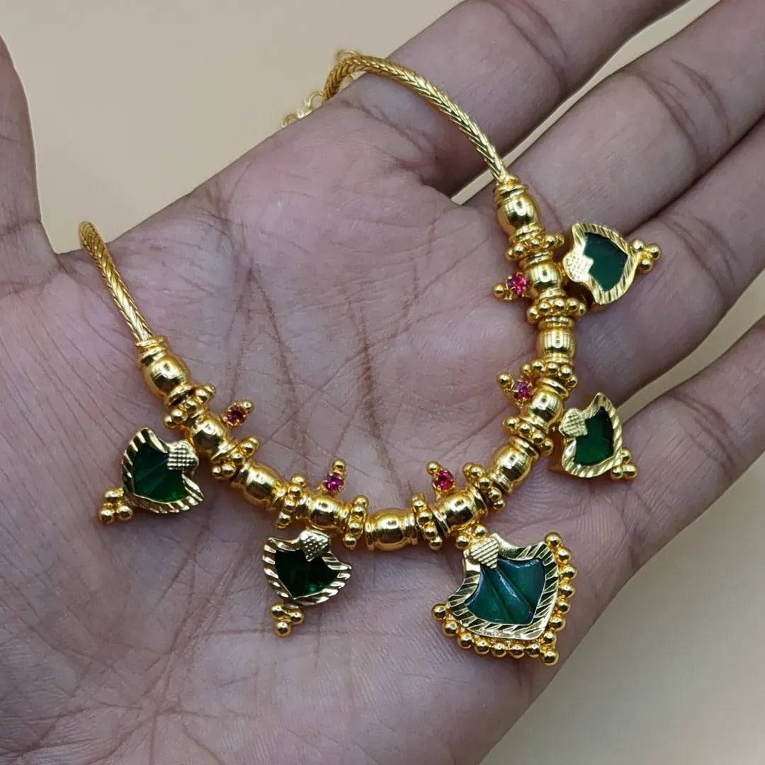 Trendy Kerala Palakka Necklace - gold | green