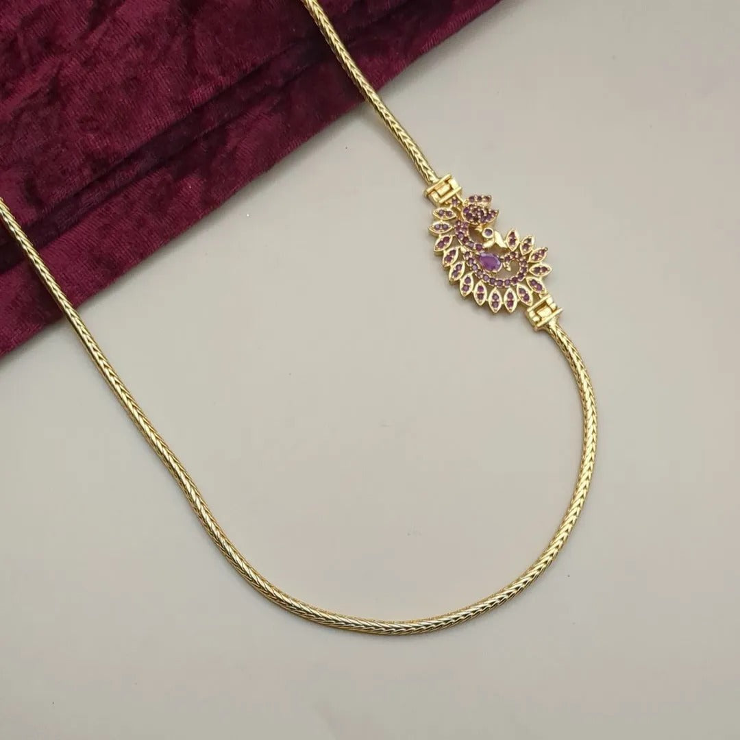 Traditionelle Mugappu Seitenkette