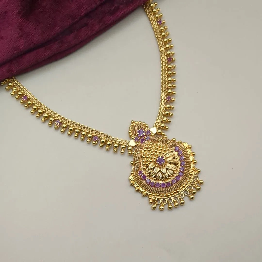 Heritage necklace in classic design | Gold plated