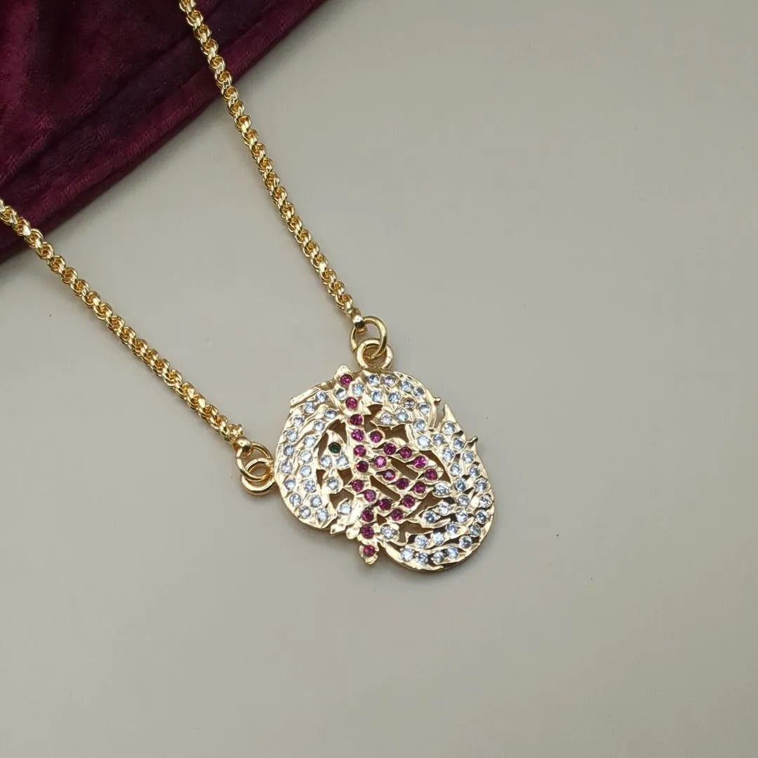 Impon pendant with chain | gold