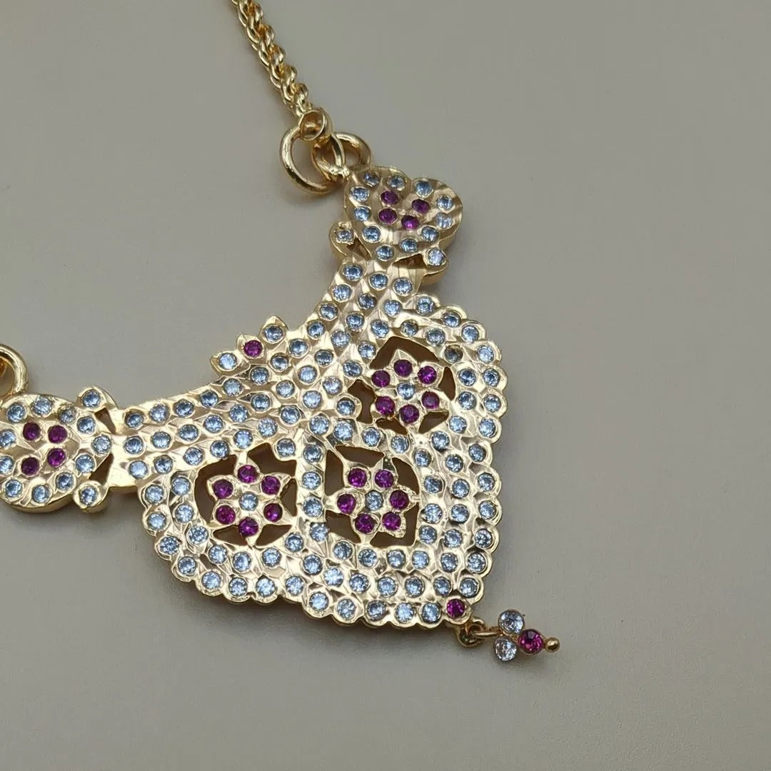 Impon pendant with chain | gold