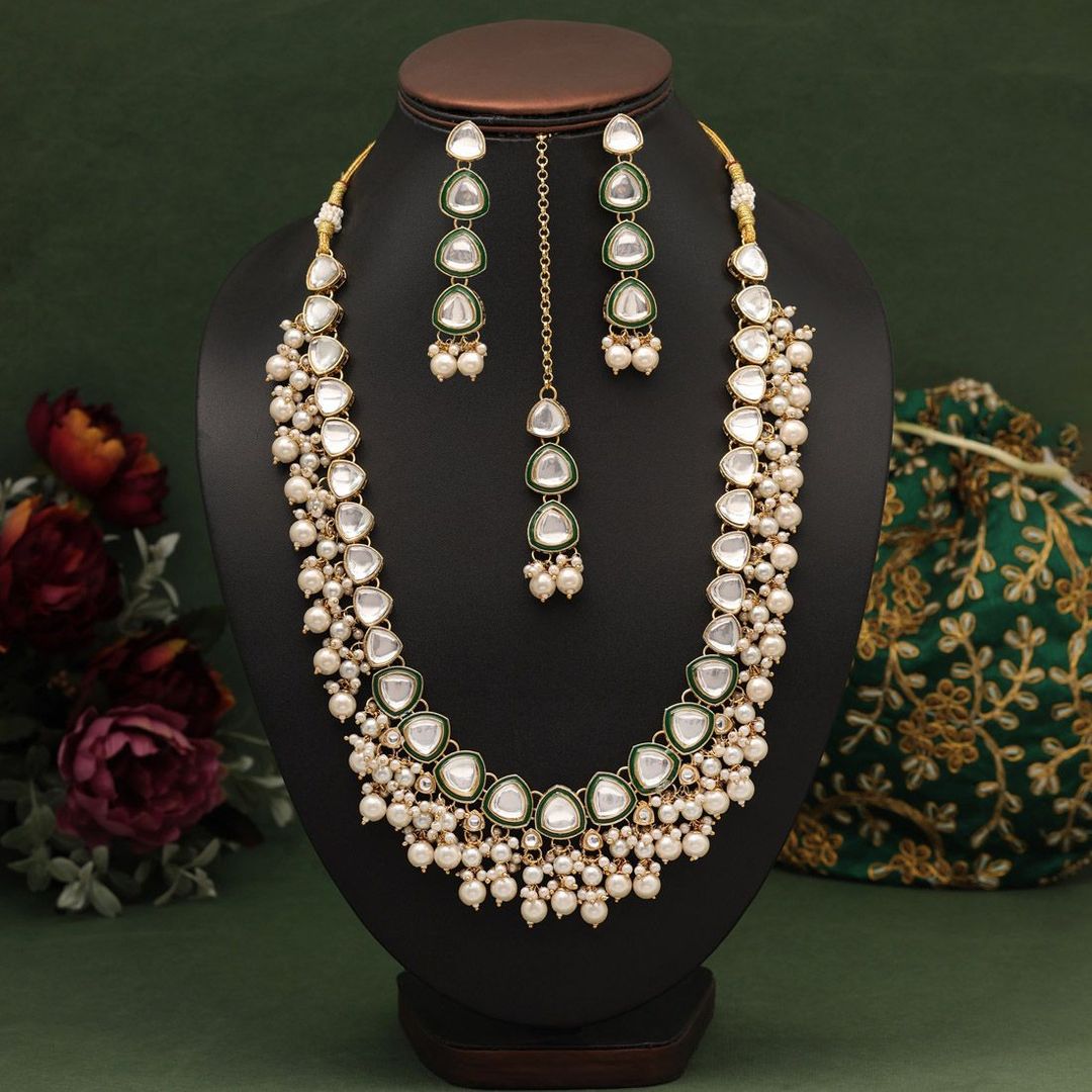 Kundan Lange kette mit Ohrringe & Tikka - gold | weiß|Perlen - Lange