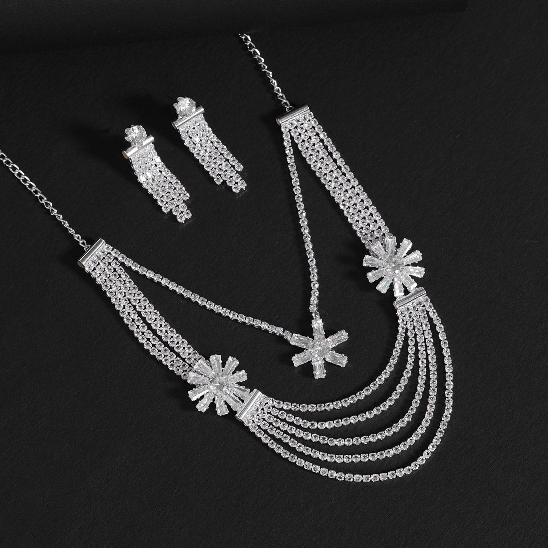 Trendy Halskette mit Ohrringe - silber