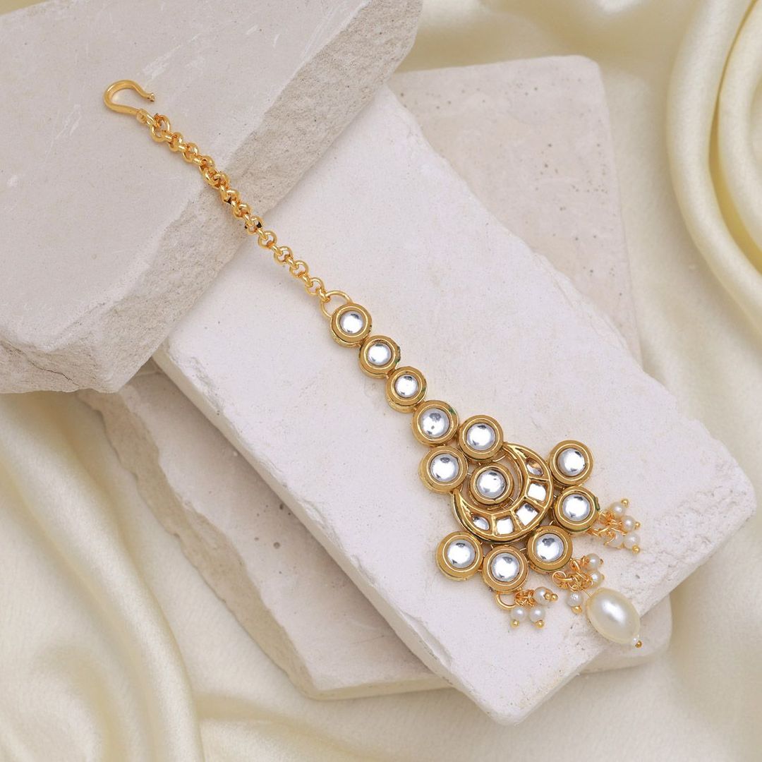 Kundan Maang Tikka - gold