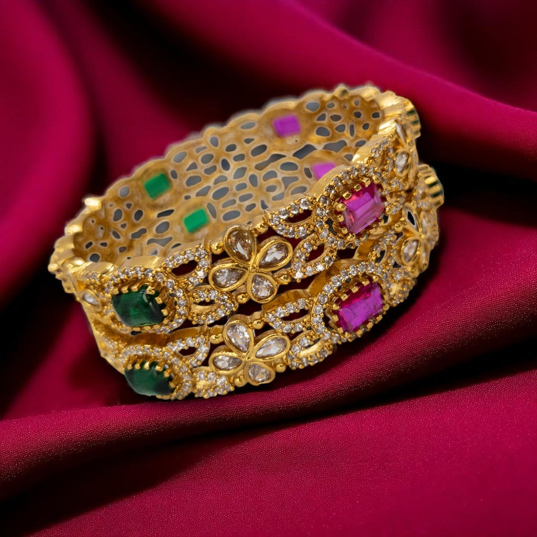 Luxmi bangle set with 2 bangles