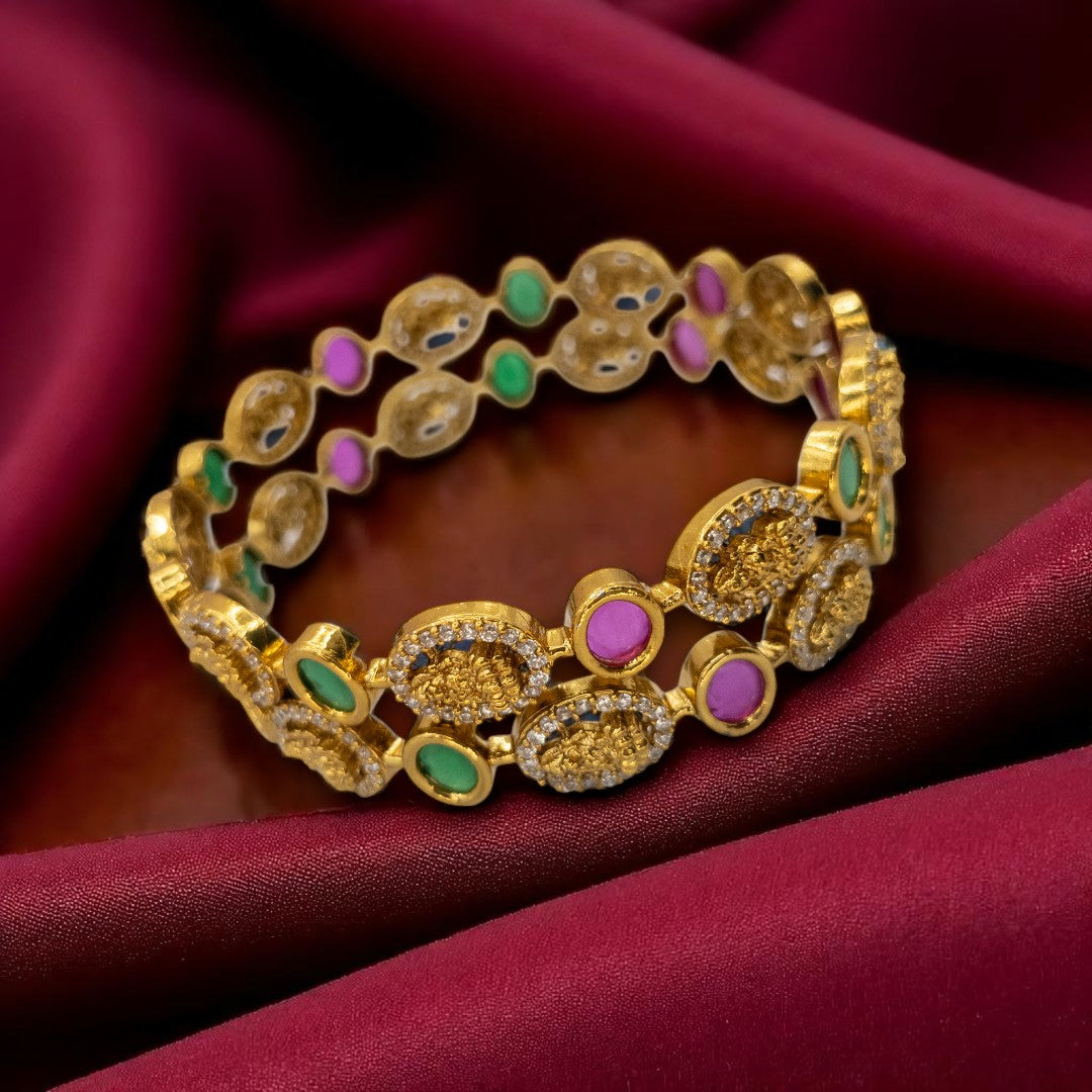 Luxmi bangle set with 2 bangles