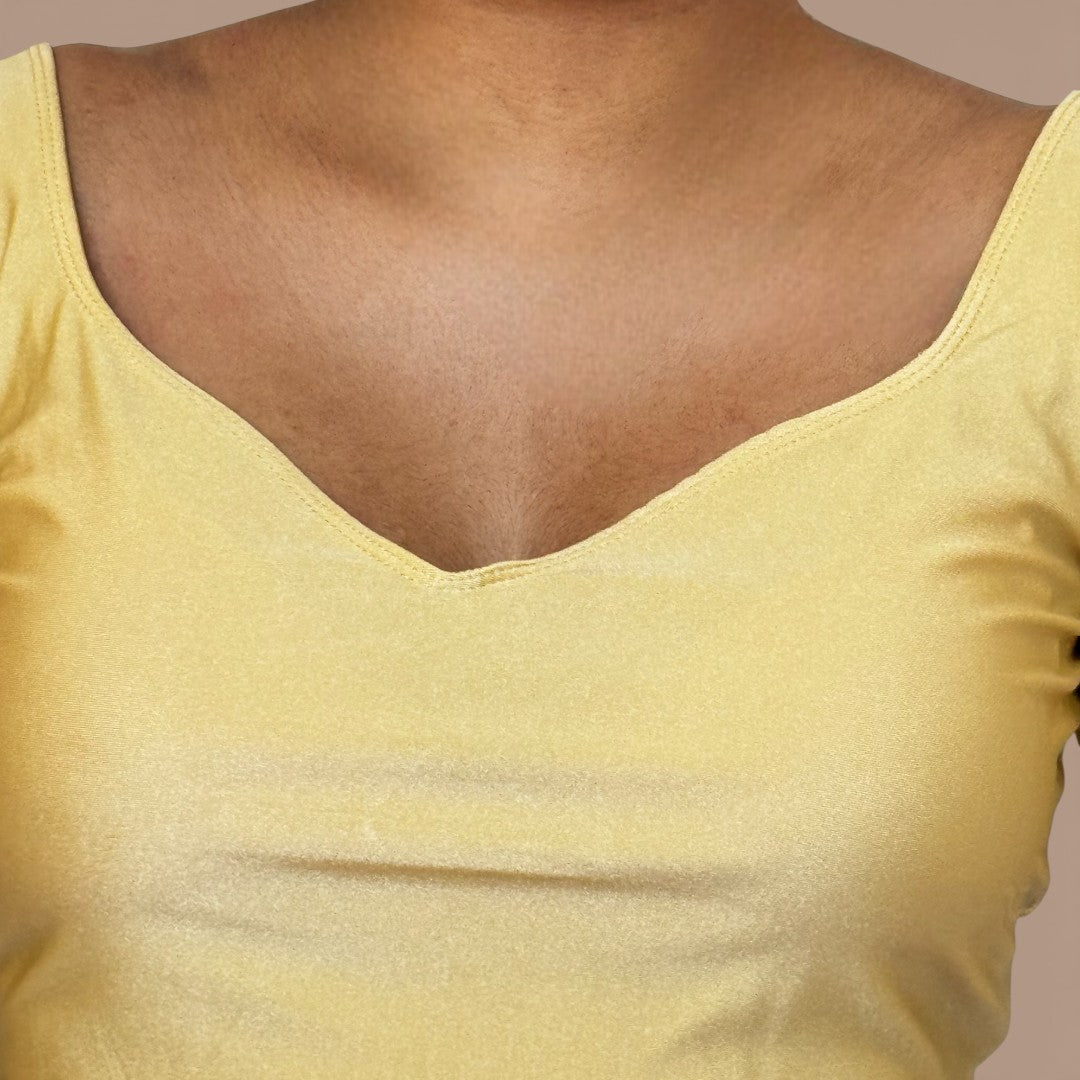 Ready-Made Saree Blusen – Herzausschnitt - Gold