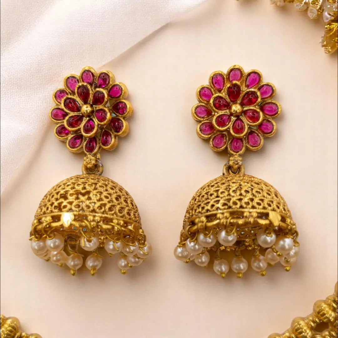 Temple Choker Necklace with Earrings