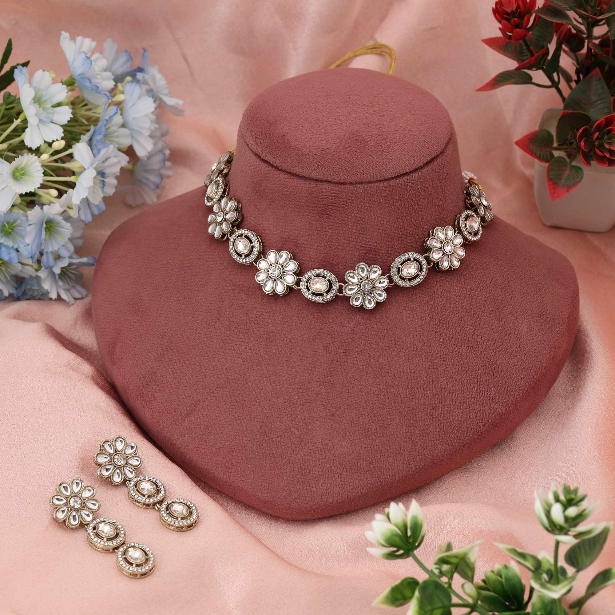 Kundan Halskette mit Ohrringe - gold | weiß