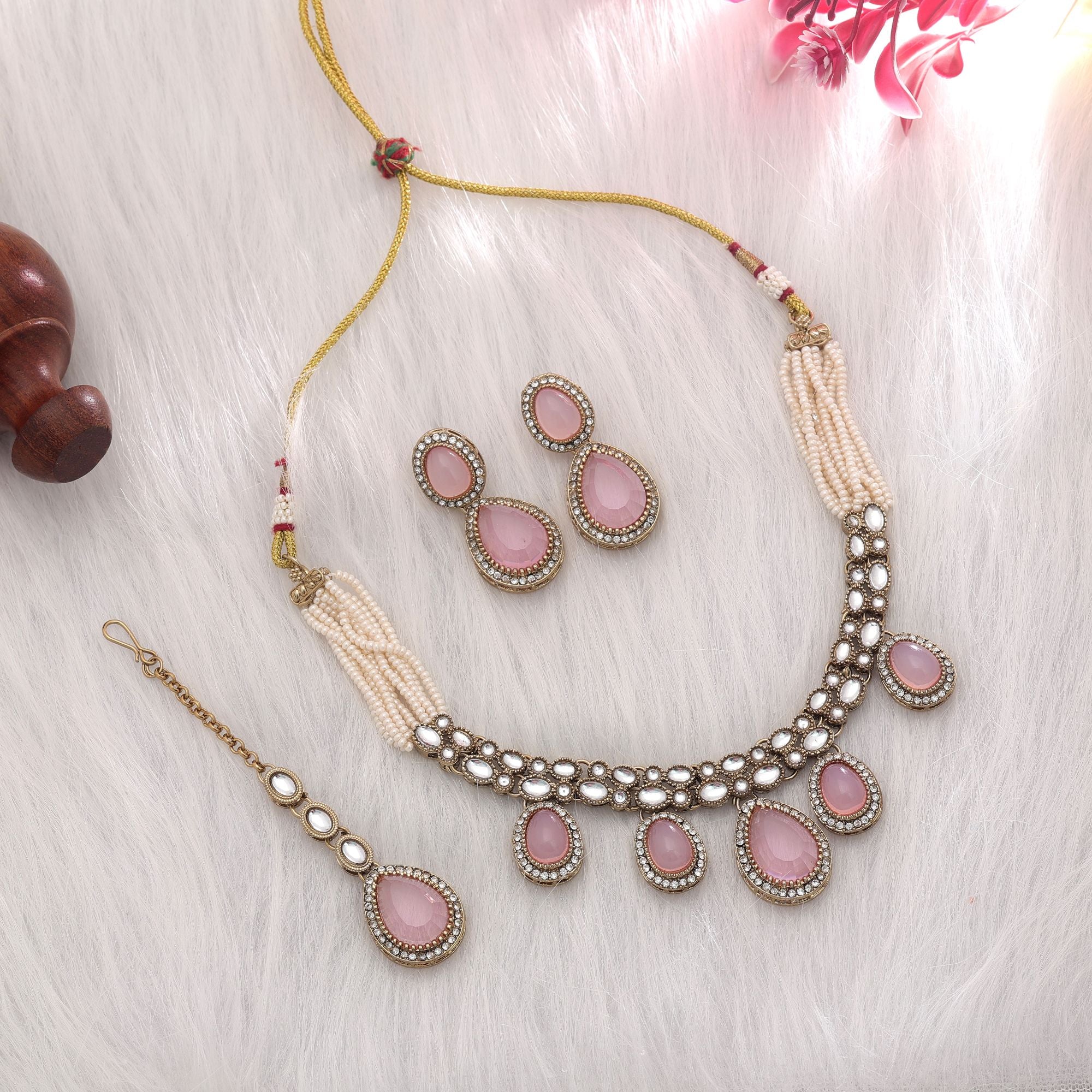 Kundan Necklace with Earrings &amp; Tikka - gold | white