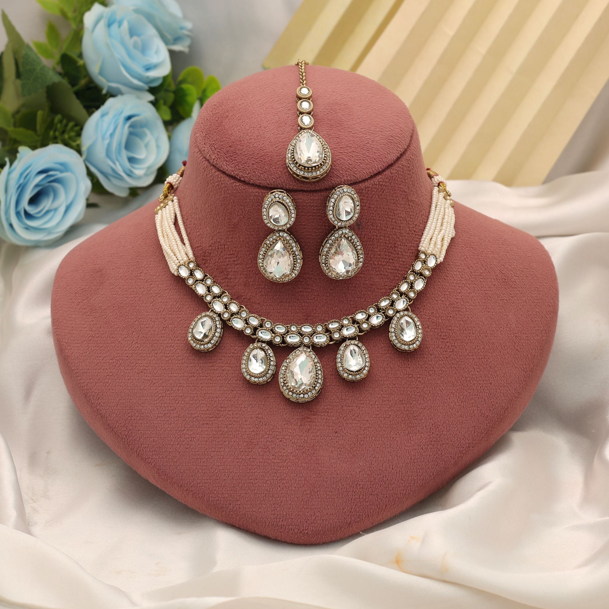 Kundan Necklace with Earrings &amp; Tikka - gold | white