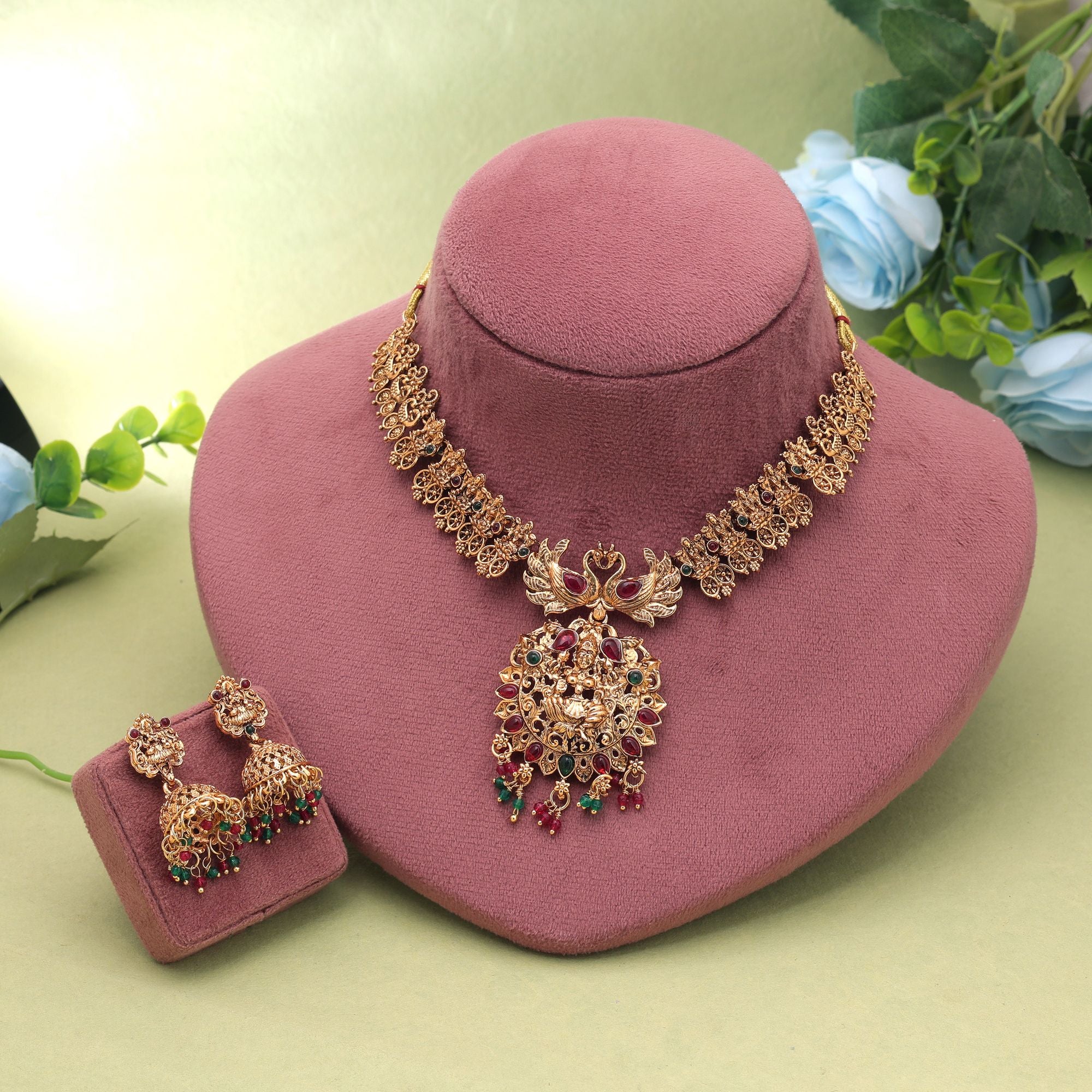 Temple necklace with earrings - matte gold