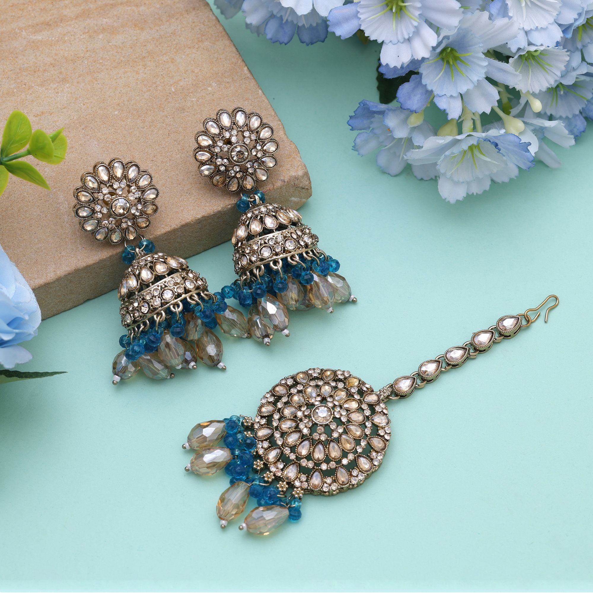 Kundan Earrings with Tikka - Jumkha | gold | red