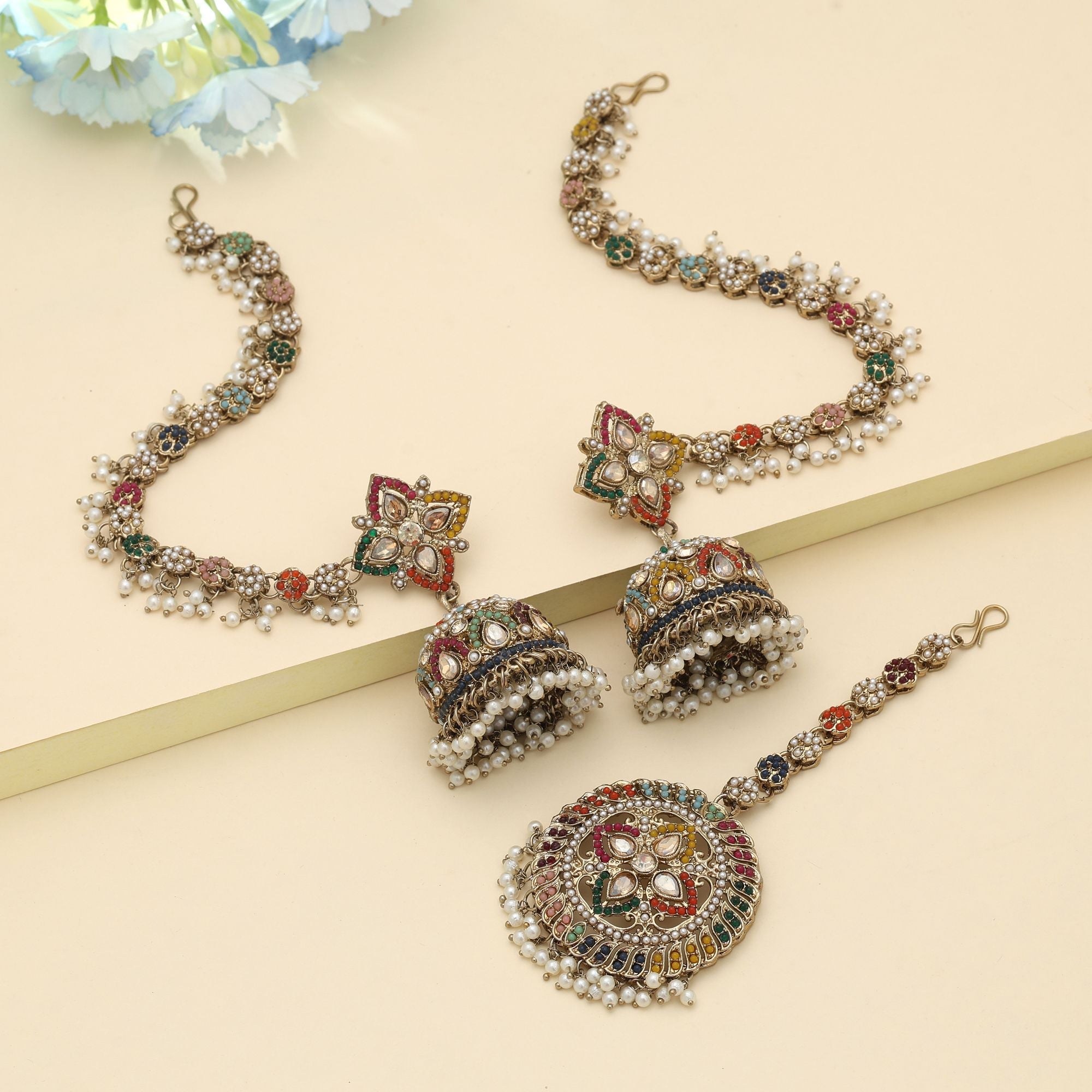Kundan Ohrringe mit Tikka - Jumkha | Multi color